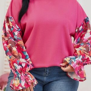 Floral patchwork ruffle sleeve top
